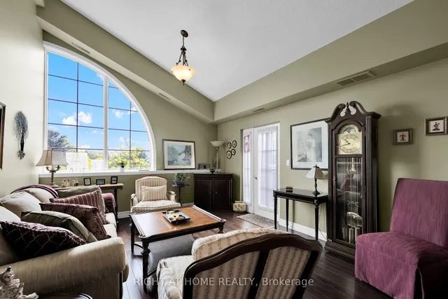 Additional image 15 of 262 Dundas St Unit 403