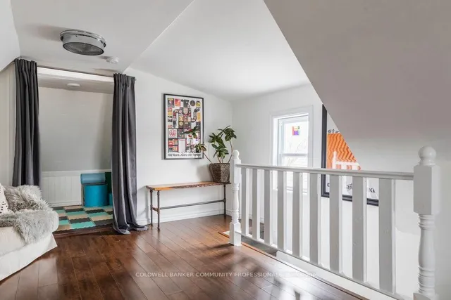 Additional image 45 of 208 Balmoral Ave