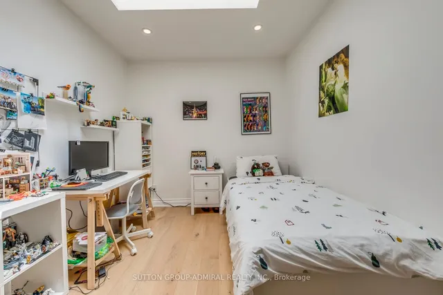 Additional image 17 of 93 Soudan Ave