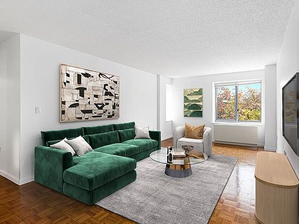 300 W 135th St APT 3D, New York, NY 10030