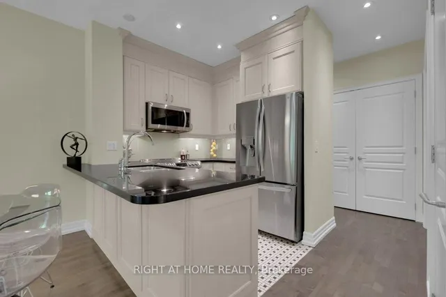 Additional image 11 of 20 Burkebrook Pl Unit 216