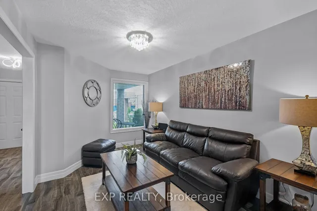 Additional image 5 of 175 Hollyridge Cres