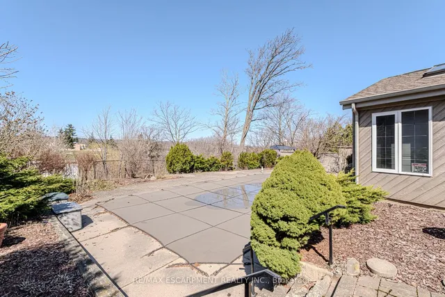 Additional image 42 of 136 Country Club Dr