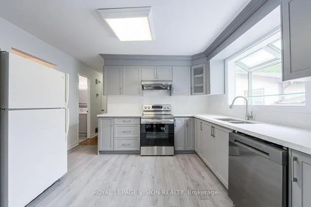 Additional image 13 of 127 Freshmeadow Dr