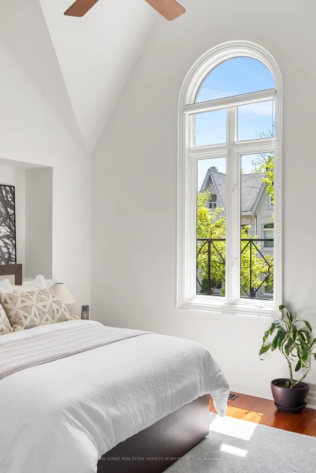 Additional image 19 of 34 Marlborough Ave