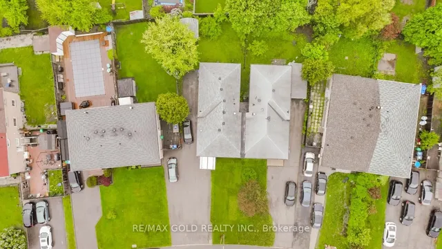 Additional image 34 of 10 Edenridge Dr
