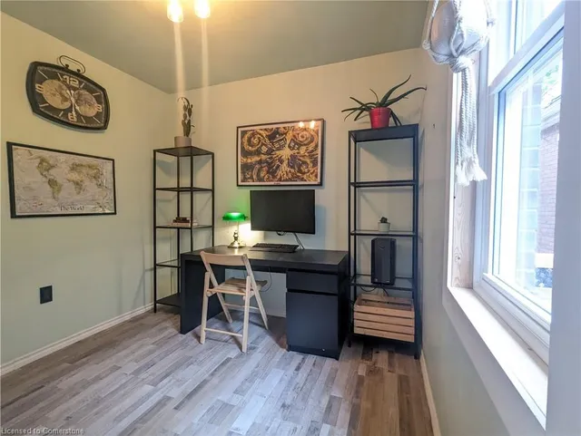 Additional image 26 of 128 Balsam Ave