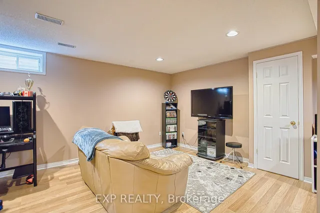Additional image 28 of 100 Vineberg Dr Unit 9