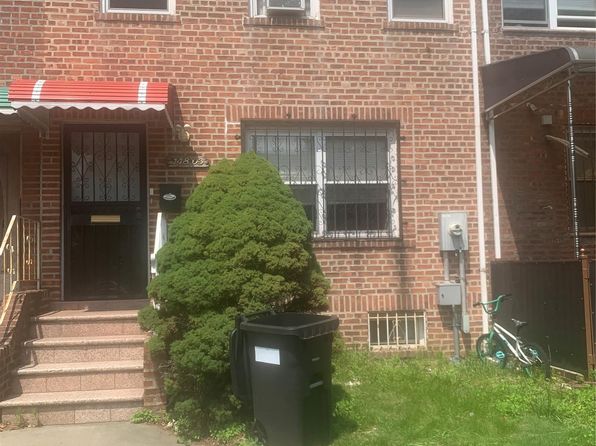 14803 61st Road, Flushing, NY 11367