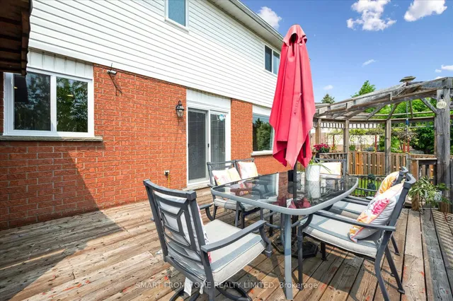 Additional image 32 of 44 Dunedin Crt