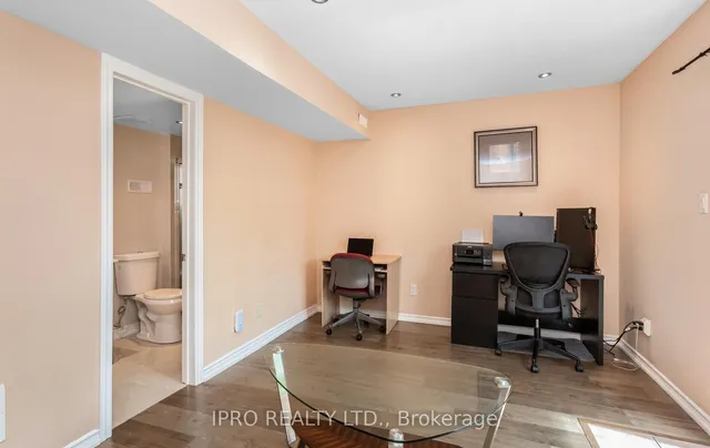 Additional image 36 of 2531 Northampton Blvd Unit 49