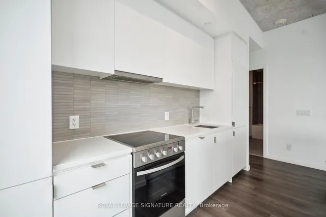 Additional image 10 of 7 Smith Cres Unit 808