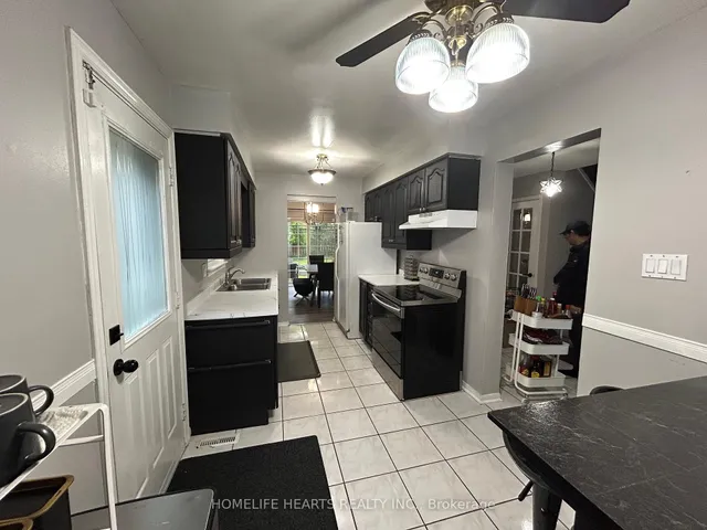 Additional image 7 of 242 Braymore Blvd