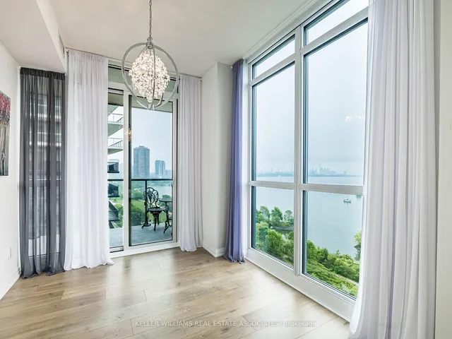 Additional image 21 of 59 Annie Craig Dr Unit 1003