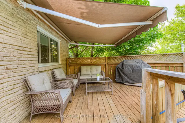 Additional image 39 of 82 Roseneath Cres