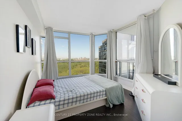 Additional image 17 of 5 Rowntree Rd Unit 1411