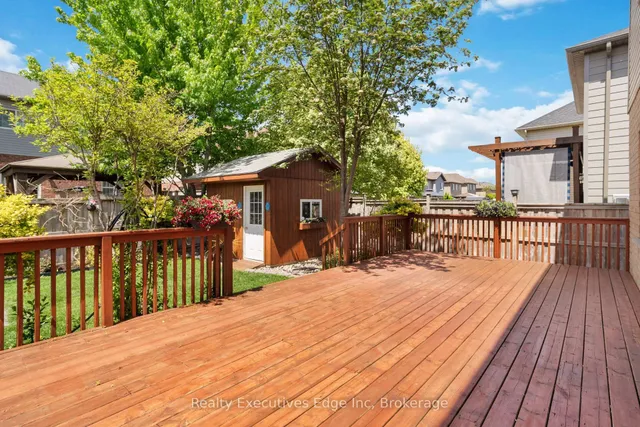 Additional image 42 of 3 Cannes St