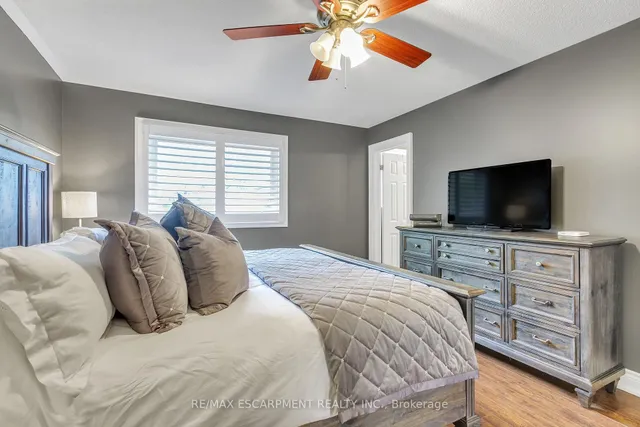 Additional image 17 of 5118 Tree Crt