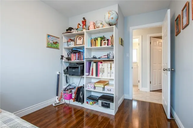 Additional image 36 of 82 Carnaby Cres