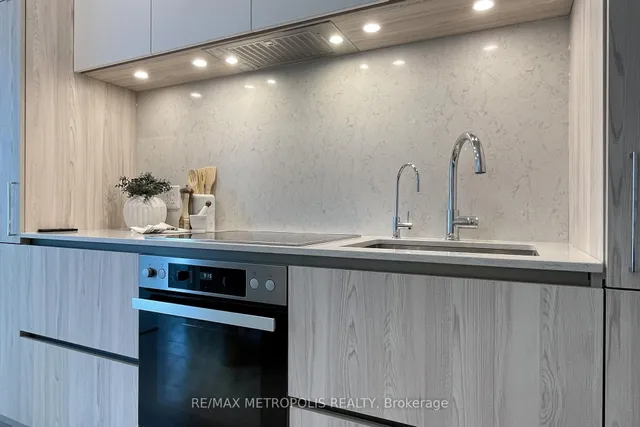 Additional image 14 of 15 Mercer St Unit 1803