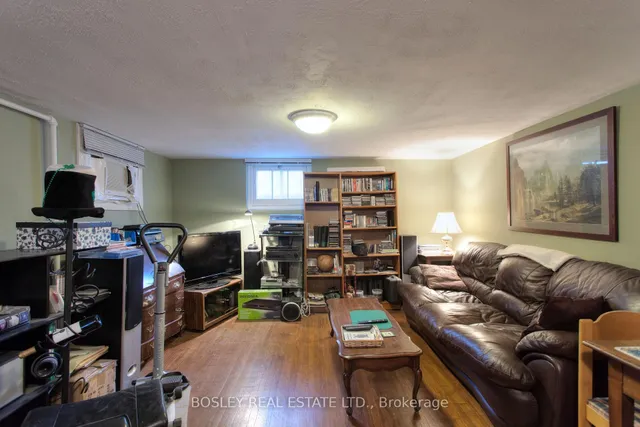 Additional image 28 of 357 Roehampton Ave