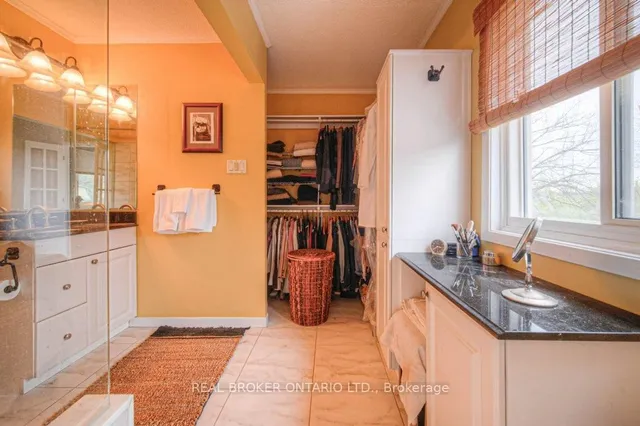 Additional image 25 of 30 Green Valley Dr Unit 3