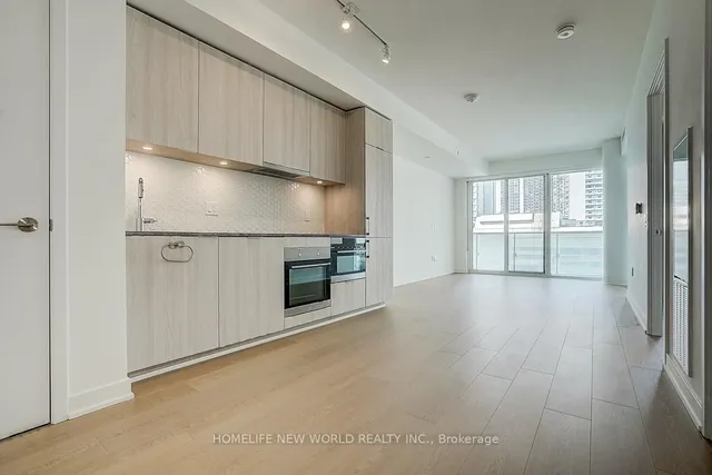 Additional image 2 of 15 Queens Quay Unit 419