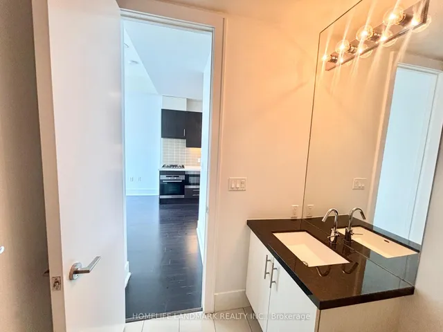 Additional image 23 of 39 Queens Quay Unit 1029