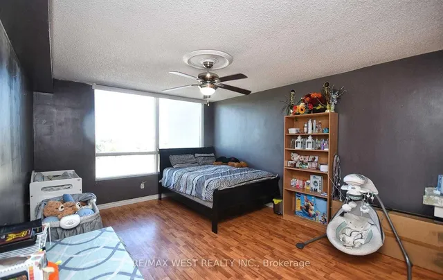 Additional image 20 of 1 Reidmount Ave Unit 706