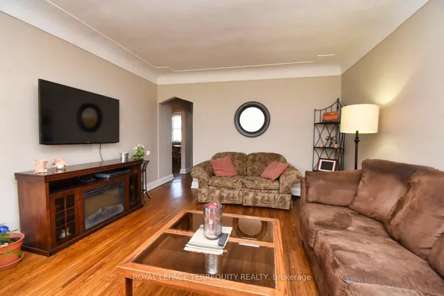 Additional image 4 of 63 West 1st St