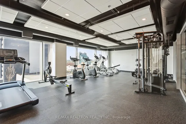 Additional image 40 of 60 Frederick St Unit 2903