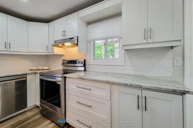 Additional image 16 of 116 Garside Ave