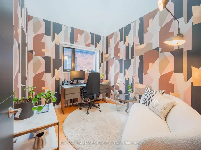 Additional image 33 of 12 Thorncliffe Ave