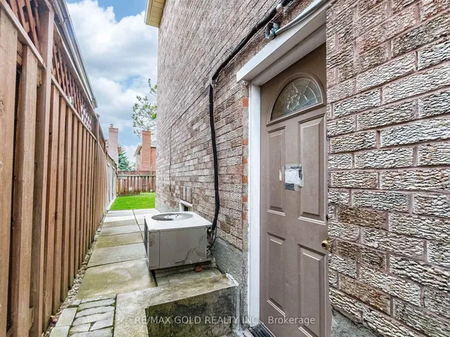 Additional image 50 of 14 Kentucky Dr