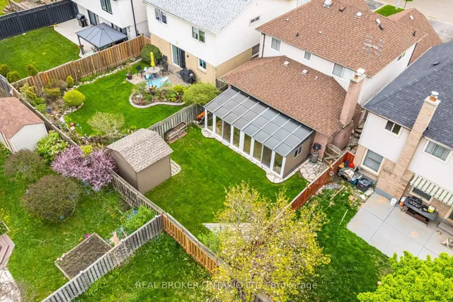 Additional image 49 of 28 Lacewood Cres