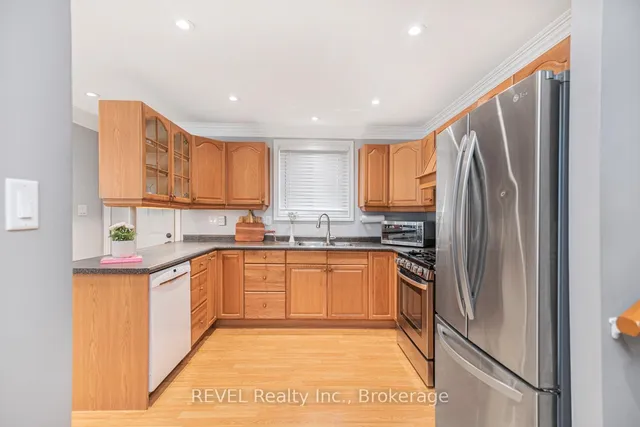 Additional image 11 of 5 Arbutus Cres