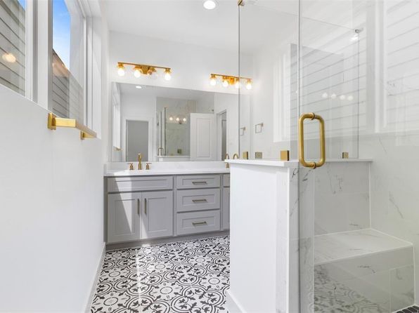 407 Alvia Run Ln, Houston, TX 77018