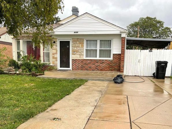 8155 S Kolmar Ave, Chicago, IL 60652
