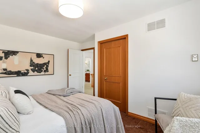 Additional image 31 of 19 Holita Rd