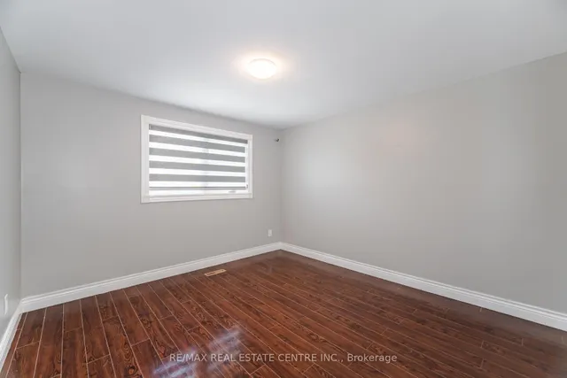 Additional image 22 of 96 Fallingdale Cres