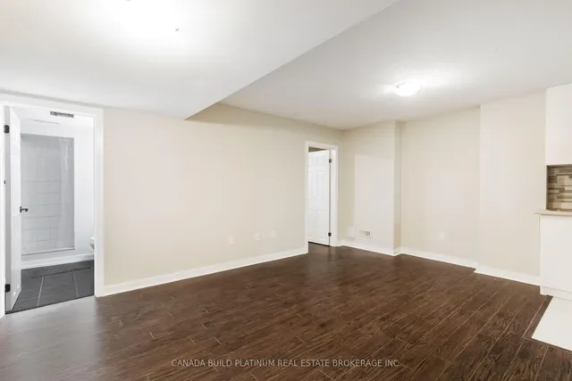 Additional image 41 of 75 Baffin Cres