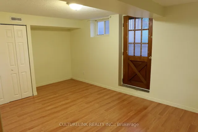 Additional image 25 of 23 Lowbank Crt