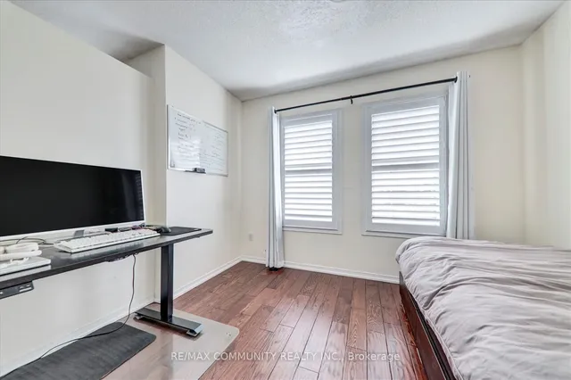 Additional image 27 of 2758 Eglinton Ave Unit 63
