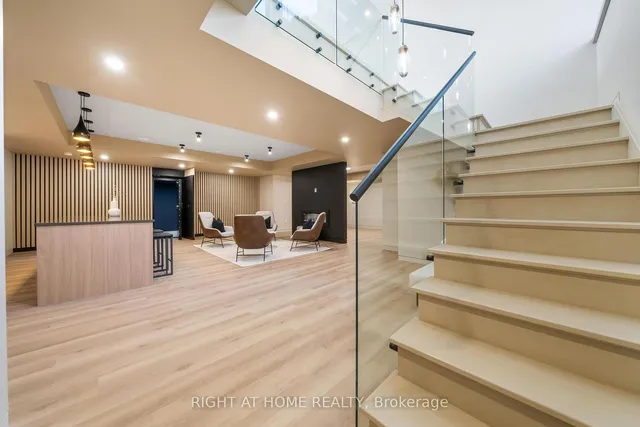 Additional image 46 of 16 Joanne Crt