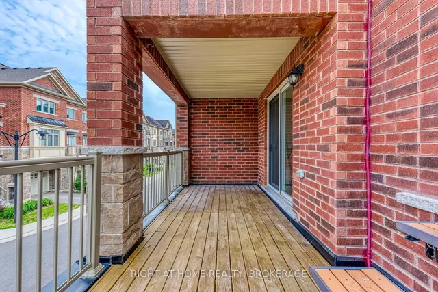 Additional image 25 of 451 Dundas St