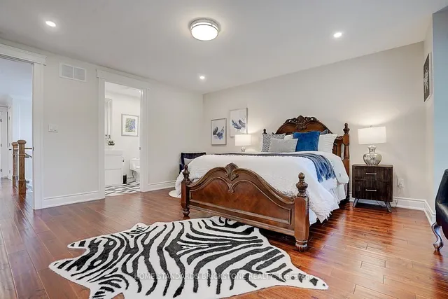 Additional image 33 of 36 Abitibi Ave