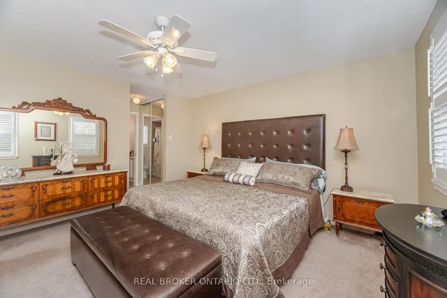 Additional image 28 of 28 Lacewood Cres