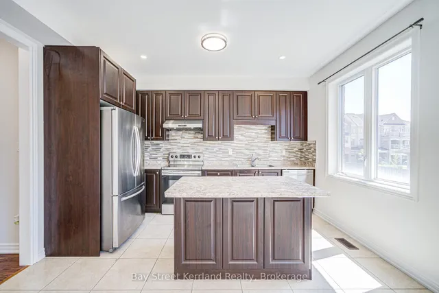 Additional image 9 of 3032 Eighth Line