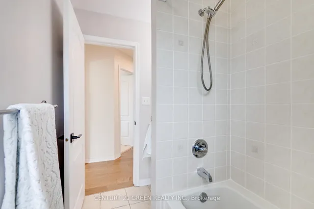 Additional image 33 of 1079 Clark Blvd