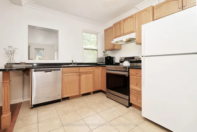 Additional image 6 of 38 Mimico Ave